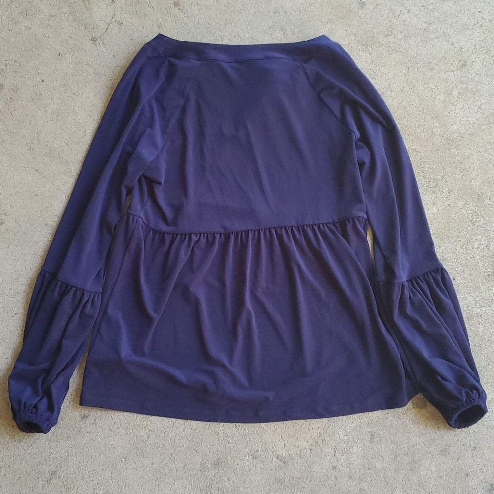 RELISTED Michael Kors chain lace up navy top - Picture 4 of 5